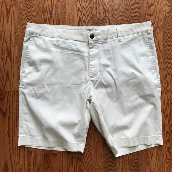 Faherty All Day Bermuda Shorts Mens 38 Stone White Organic Cotton 9" Inseam - Picture 3 of 12